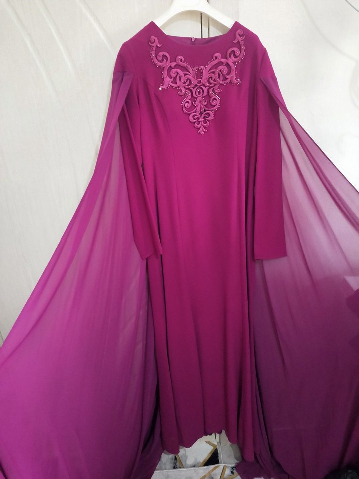 Mor İşlemeli Uzun Kollu Uzun Abiye Elbise - Görsel 2