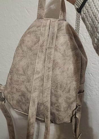 hem şık hem çok cepli sırt çantası - Görsel 6