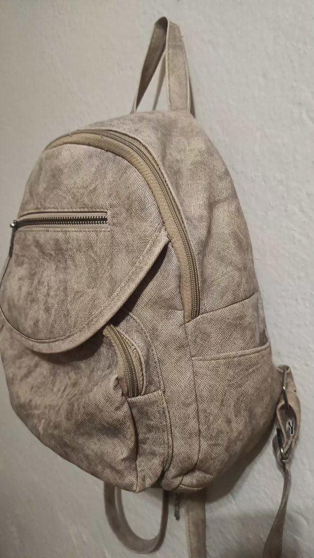 hem şık hem çok cepli sırt çantası - Görsel 3