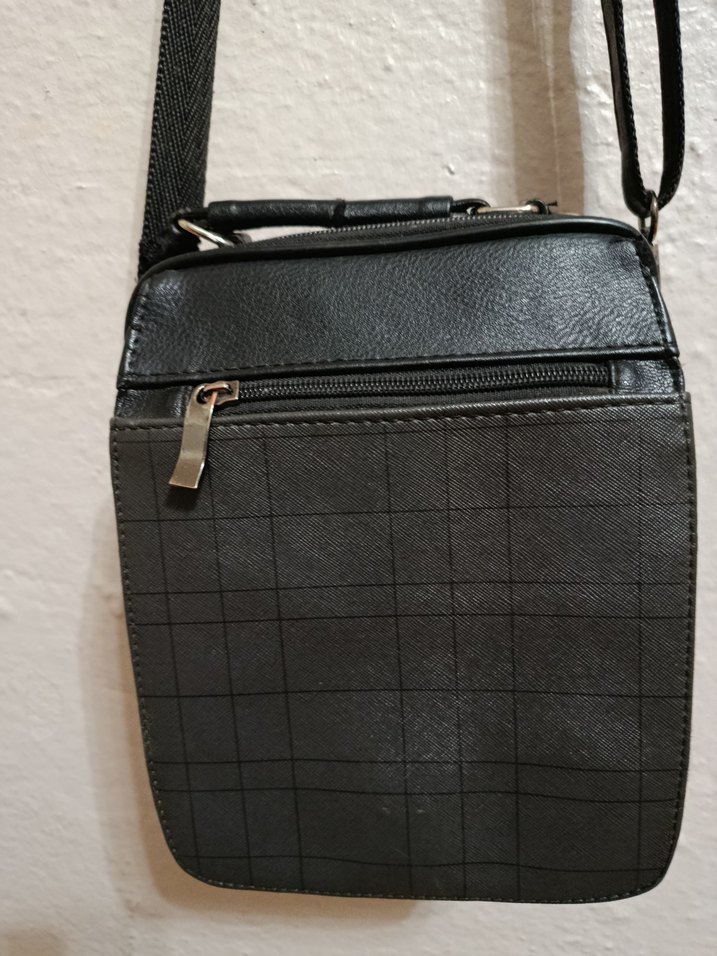 çok bölmeli 6 adet fermuarlı cepli çanta - Görsel 2