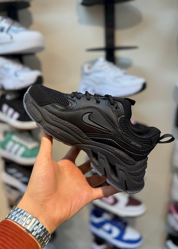 Nike Kadın Spor Ayakkabı