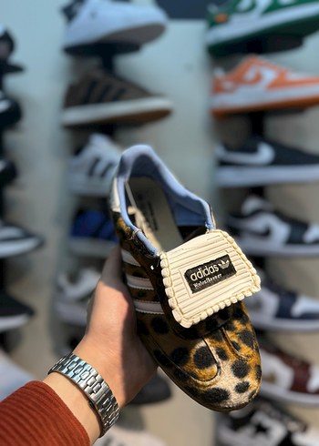 38 Beden kahverengi Renk Adidas Kadın Sneakers