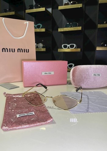 Miu Miu
