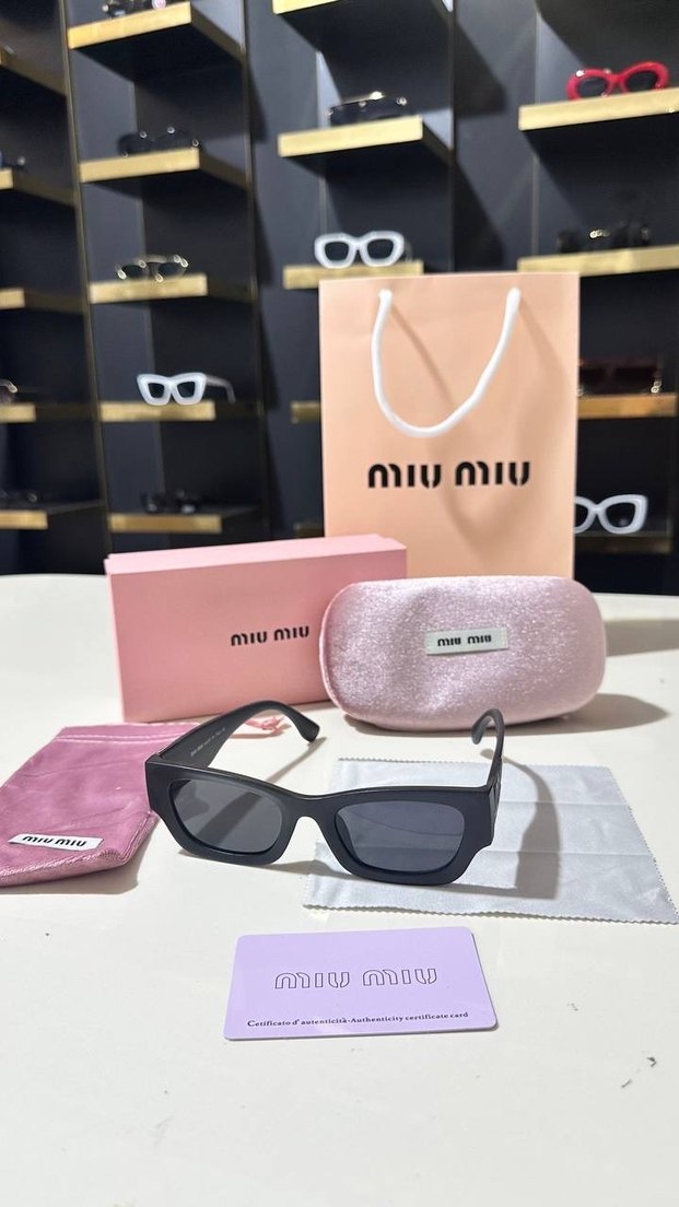 Miu Miu Kadın Güneş Gözlüğü - Görsel 2