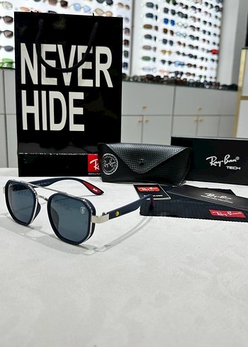 Ray Ban