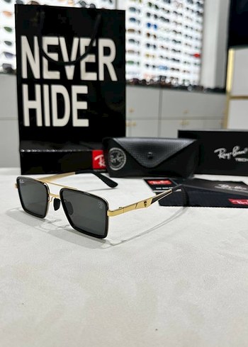 Ray Ban