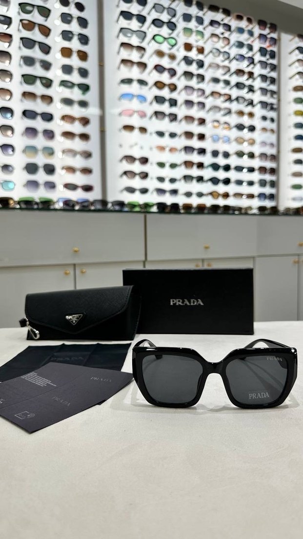 Prada Kadın Güneş Gözlüğü - Görsel 2