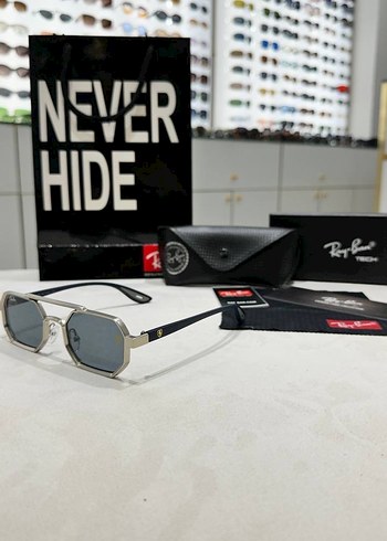 Ray Ban