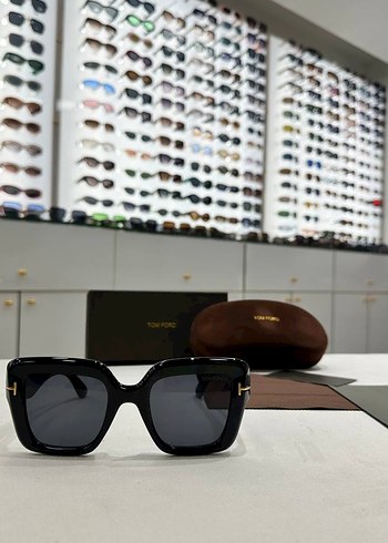Tom ford güneş gözlüğü - Görsel 2