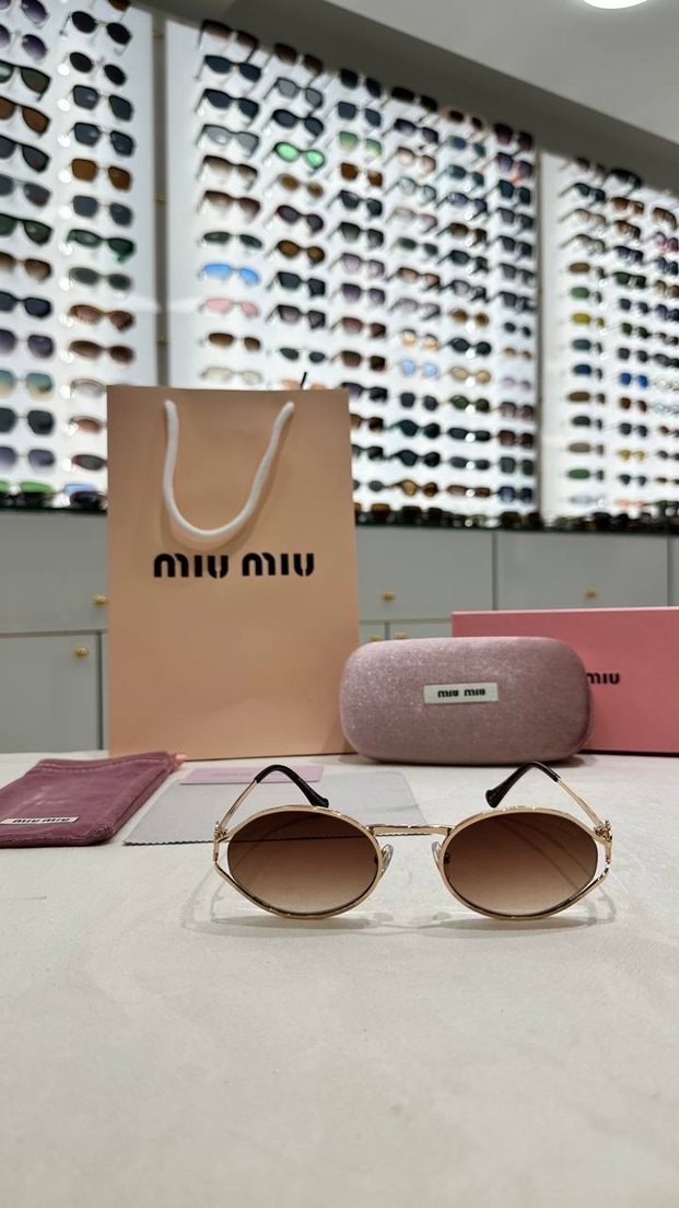 Miu miu güneş gözlüğü - Görsel 2