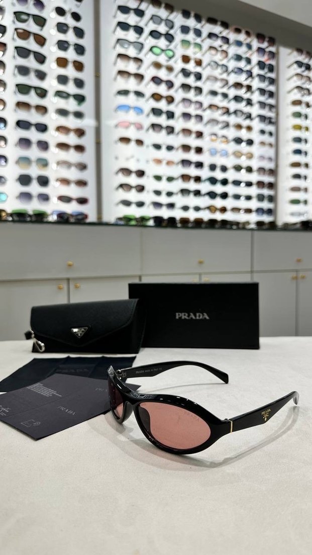 Prada Kadın Güneş Gözlüğü - Görsel 2