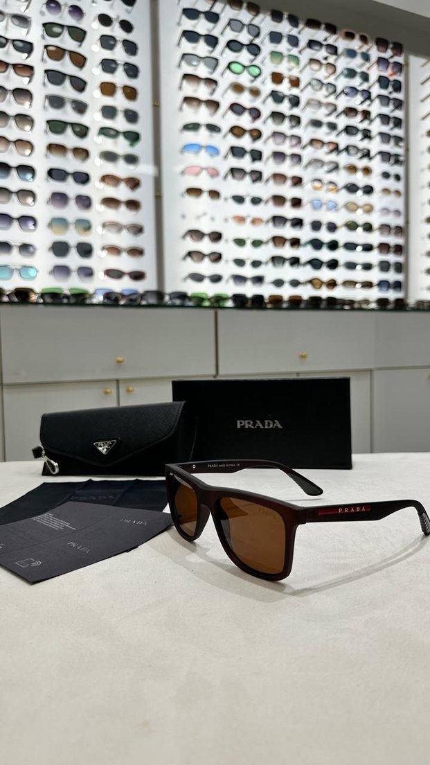 Prada Güneş Gözlüğü - Görsel 2