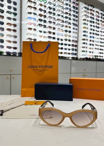 Louis Vuitton Kadın Güneş Gözlüğü - Görsel 2