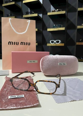 Miu Miu Miu miu kadın gözlük