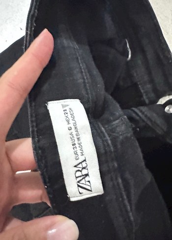 Zara Siyah Dar Kesim Midi Kadın Kot Pantolon
