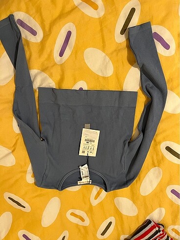 Pull and Bear Pull and bear tişört dikişsiz crop