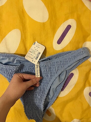 l Beden Bikini altı