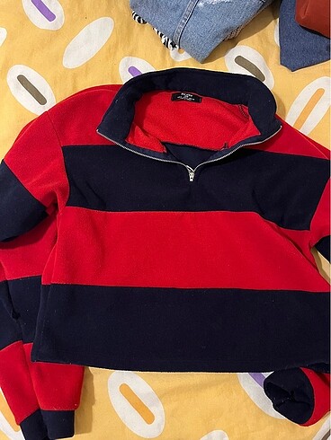 Crop sweatshirt