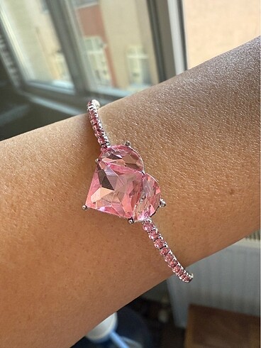 Pembe taşlı kalpli ayarlanabilir bileklik