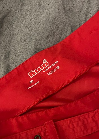 Kemerli Kırmızı Mini Etek - Görsel 3