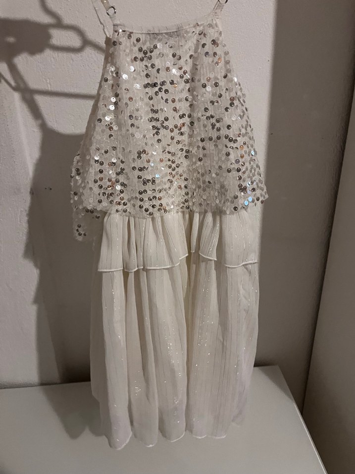 Nakışlı Beyaz Kız Çocuk Elbisesi - Görsel 2