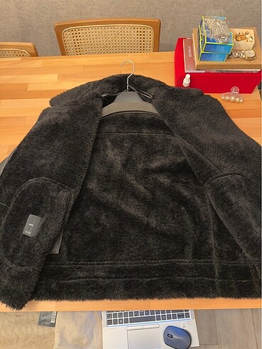 Mango İçi kürk mont - Görsel 10