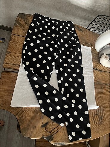 Zara Keten Karışımlı Puantiyeli Pantolon (7) - Görsel 7