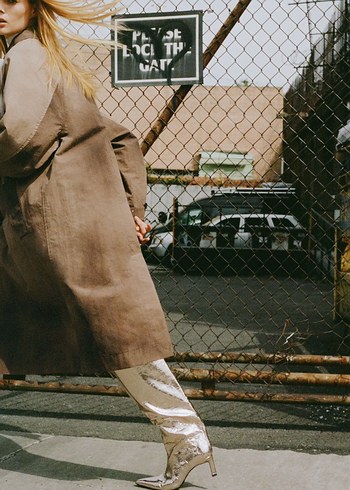 Altın Rengi Yılan Desenli Dizüstü Deri Çizme - Görsel 3