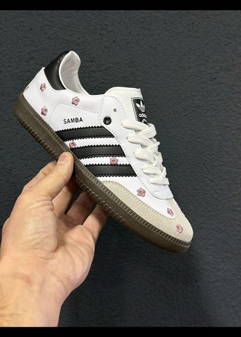 Adidas samba