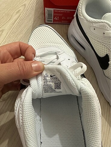 36,5 Beden beyaz Renk Nike air max