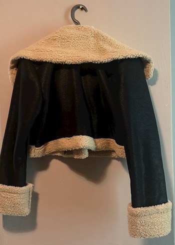 Zara Siyah Süet Kürk Detaylı Mini Ceket