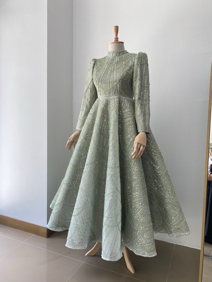 Boncuk İşlemeli Uzun Kol Khaki Nişan Elbisesi - Görsel 3