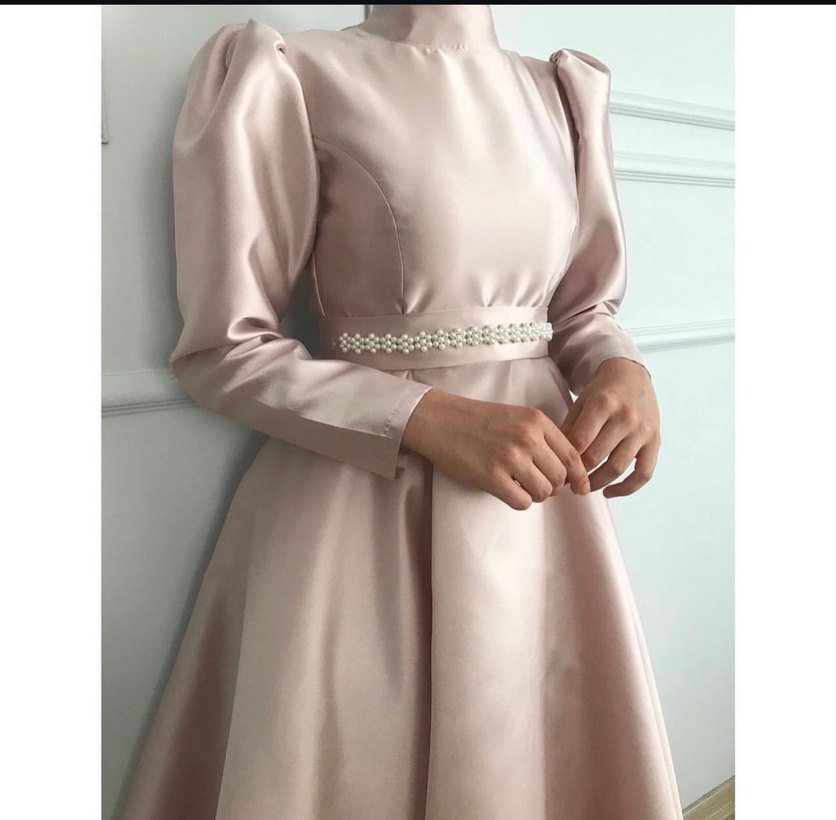 Bej Parlak Uzun Kollu Drapeli Abiye Elbise - Görsel 2