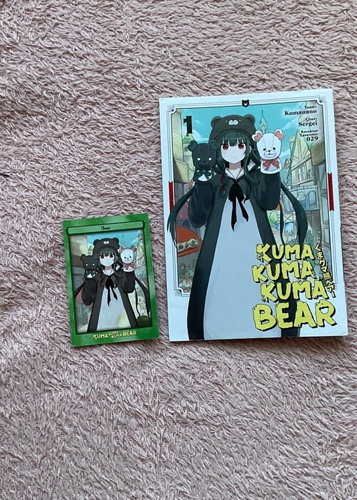 Kuma kuma kuma bear kitabı mangadır ve ciltlidir - Görsel 3