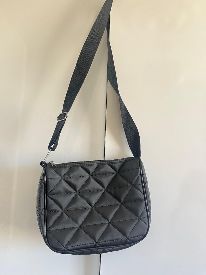 Siyah Deri Fermuarlı Kadın Çanta - Görsel 3