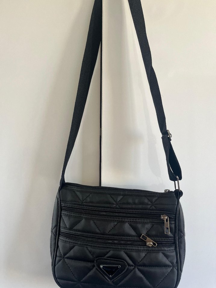 Siyah Deri Fermuarlı Kadın Çanta - Görsel 2