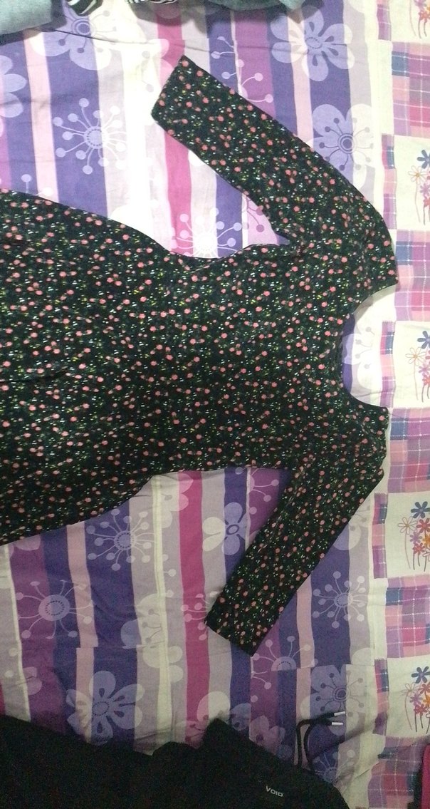 Çiçek Desenli Uzun Kollu Midi Elbise - Görsel 2