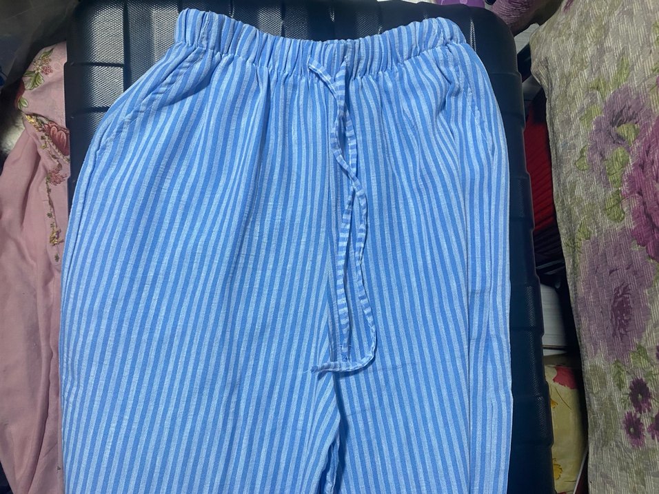 Kadın Mavi Piliseli Midi Kumaş Pantolon - Görsel 4