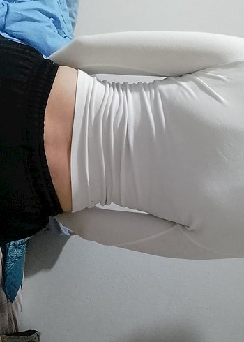 Beyaz  uzun kollu crop m beden - Görsel 4