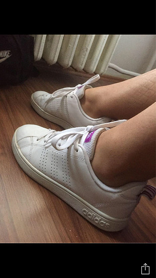 37 Beden beyaz Renk Beyaz orijinal Adidas ayakkabı 