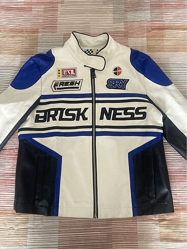 Bershka motorcu ceketi
