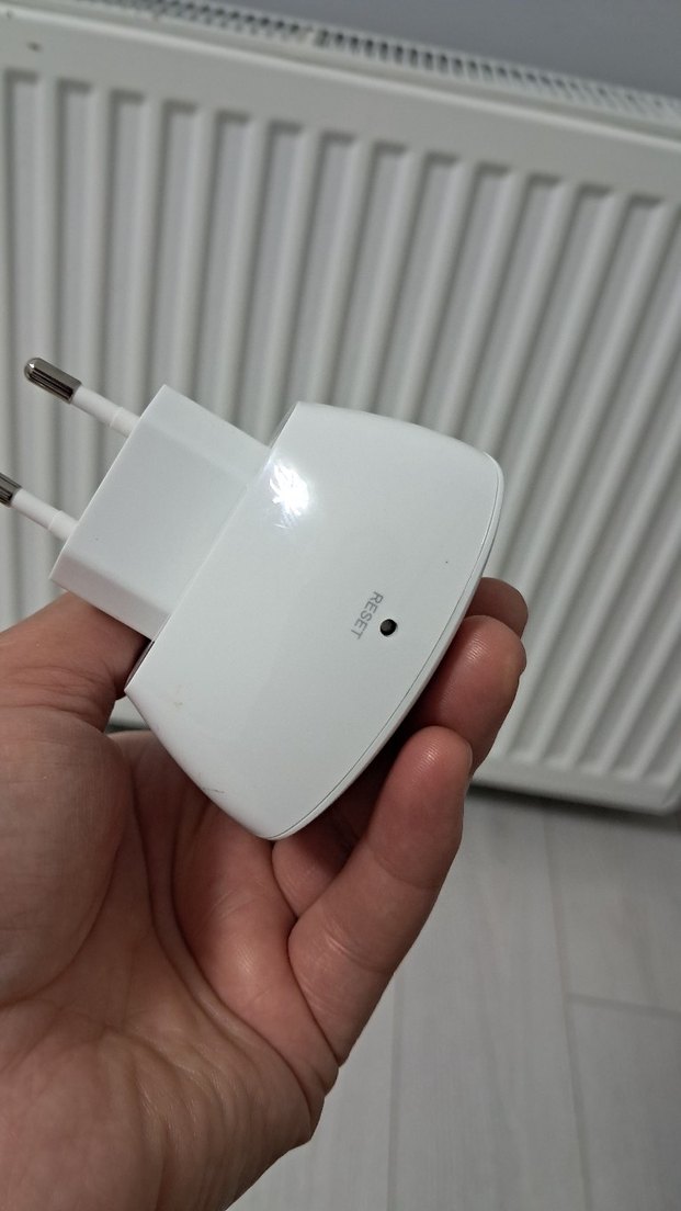 tp link 300Mbps Wi-Fi Range Extender - Görsel 4