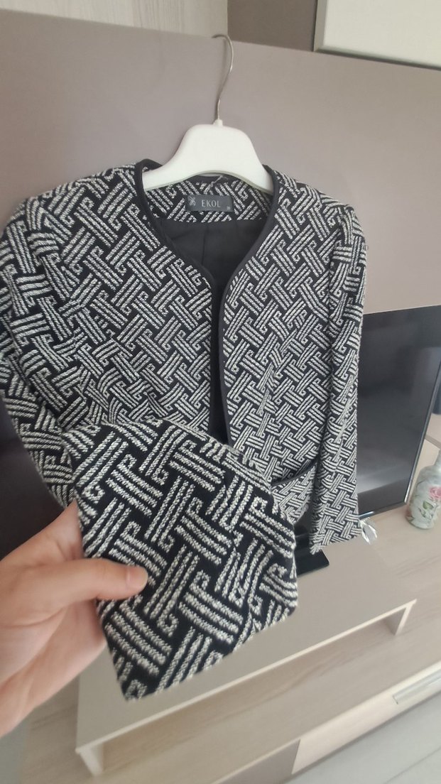 Desenli Gri Kadın Ceket - Görsel 2