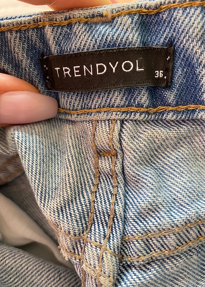 Mavi jean pantolon - Görsel 3