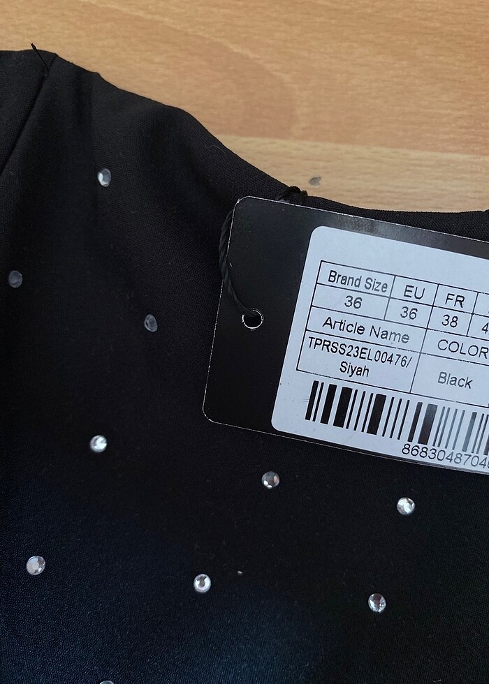 Taşlı siyah abiye elbise - Görsel 4