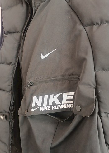 Nike Nike Siyah Kapitone Yelek