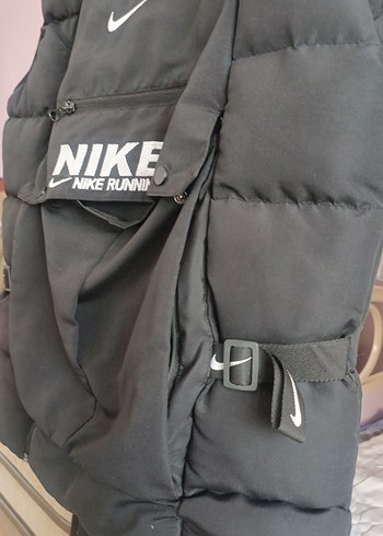 l Beden siyah Renk Nike Siyah Kapitone Yelek