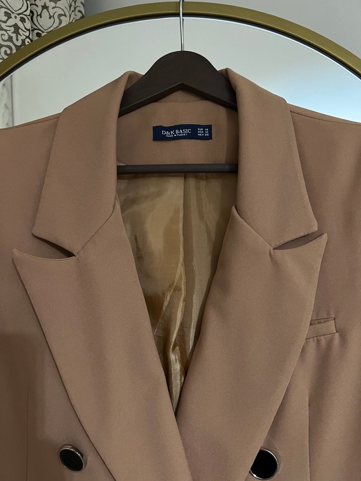 Bej Düğmeli Kadın Midi Blazer Ceket - Görsel 3