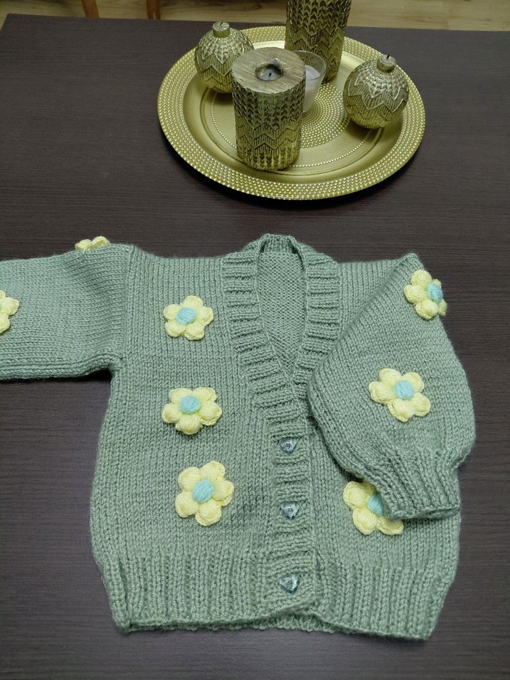 Papatya motifli Yeşil  Örgü Kız Hırka 
Adet fiyatı dır - Görsel 2