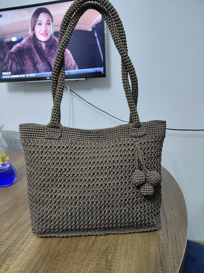 MAKROME iple örülmüş Kadın Çanta.
astarlı cepli çıtçıtlı. - Görsel 3